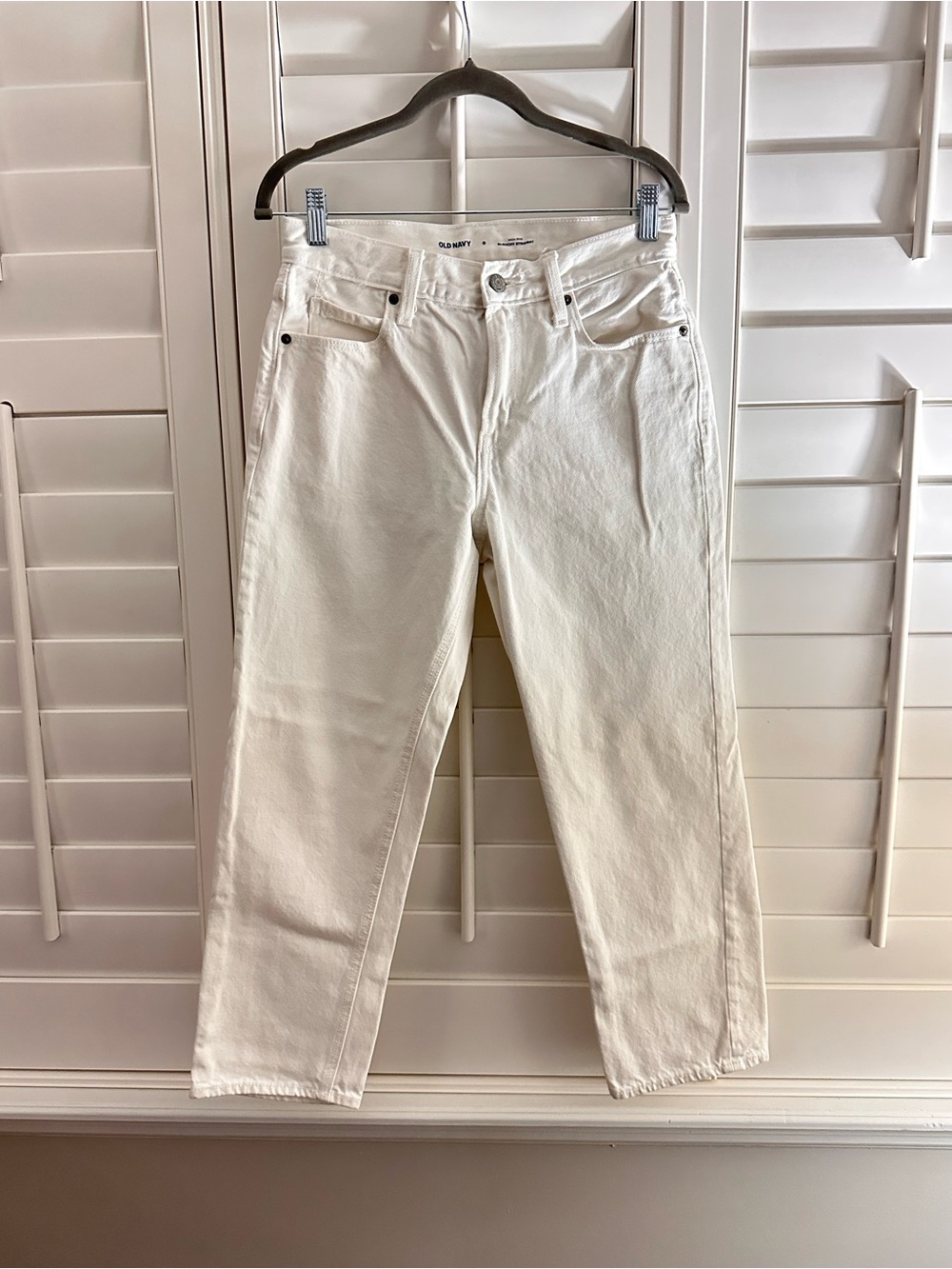 Old Navy White Straight-Leg Women's Jeans